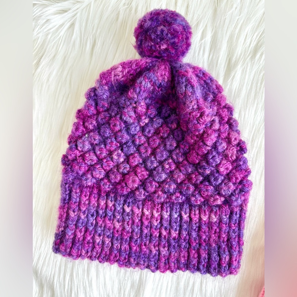 PLUM COZY BEANIE